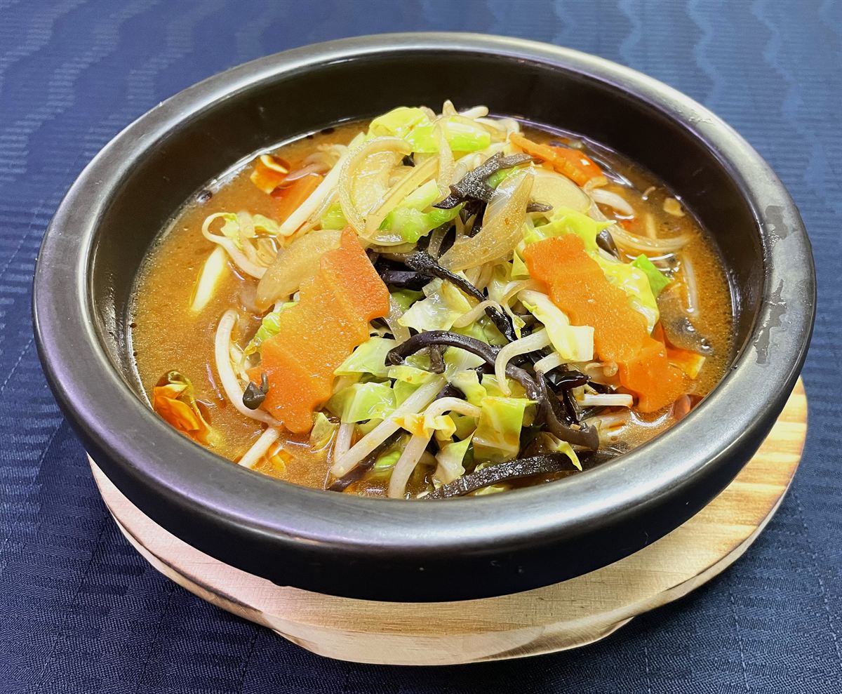 熱々!辛みそラーメン